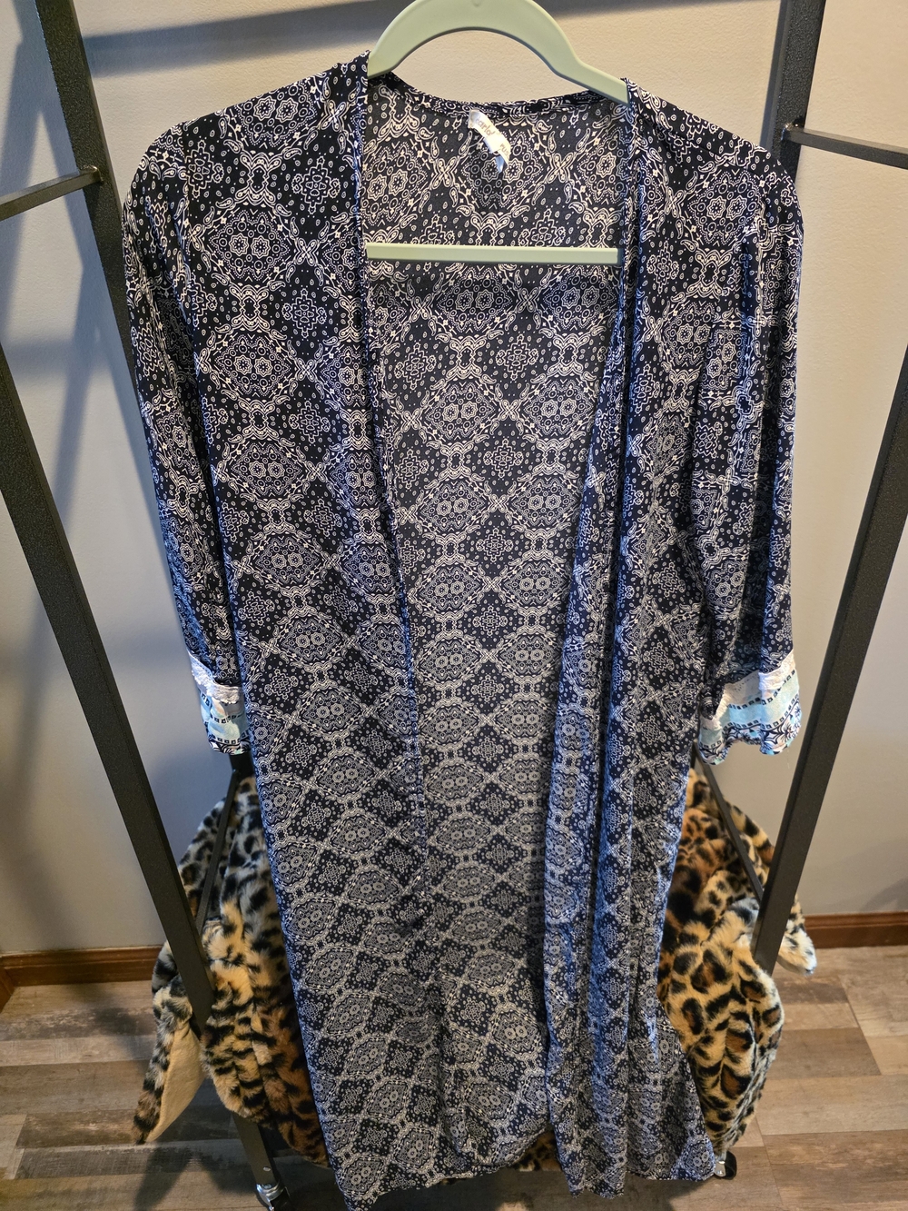 Charlotte Russe Navy and White Paisley Open Kimono/Cover-Up